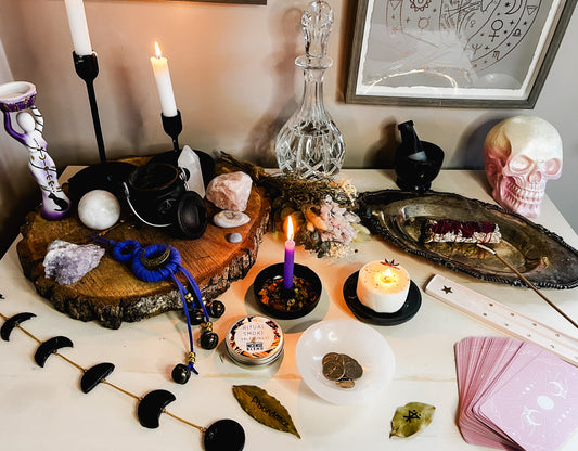Creating An Altar for the New Moon