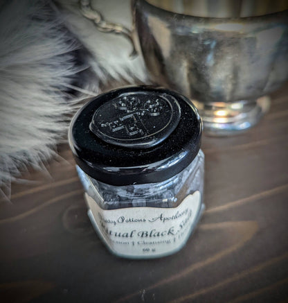 Ritual Black Salt: Apothecary Bottle (60g)