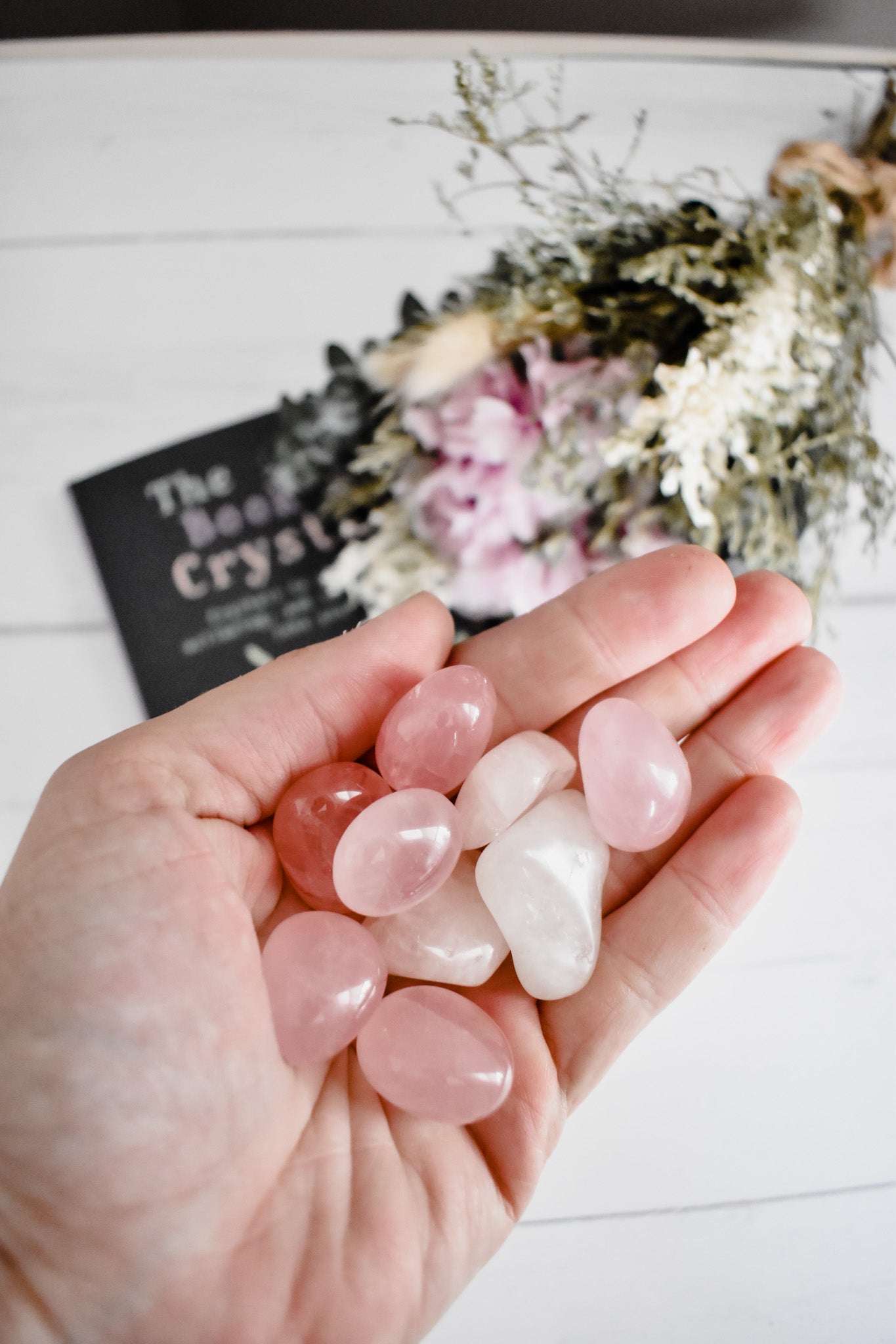 Rose Quartz Tumble - THEWOOWOOBOX